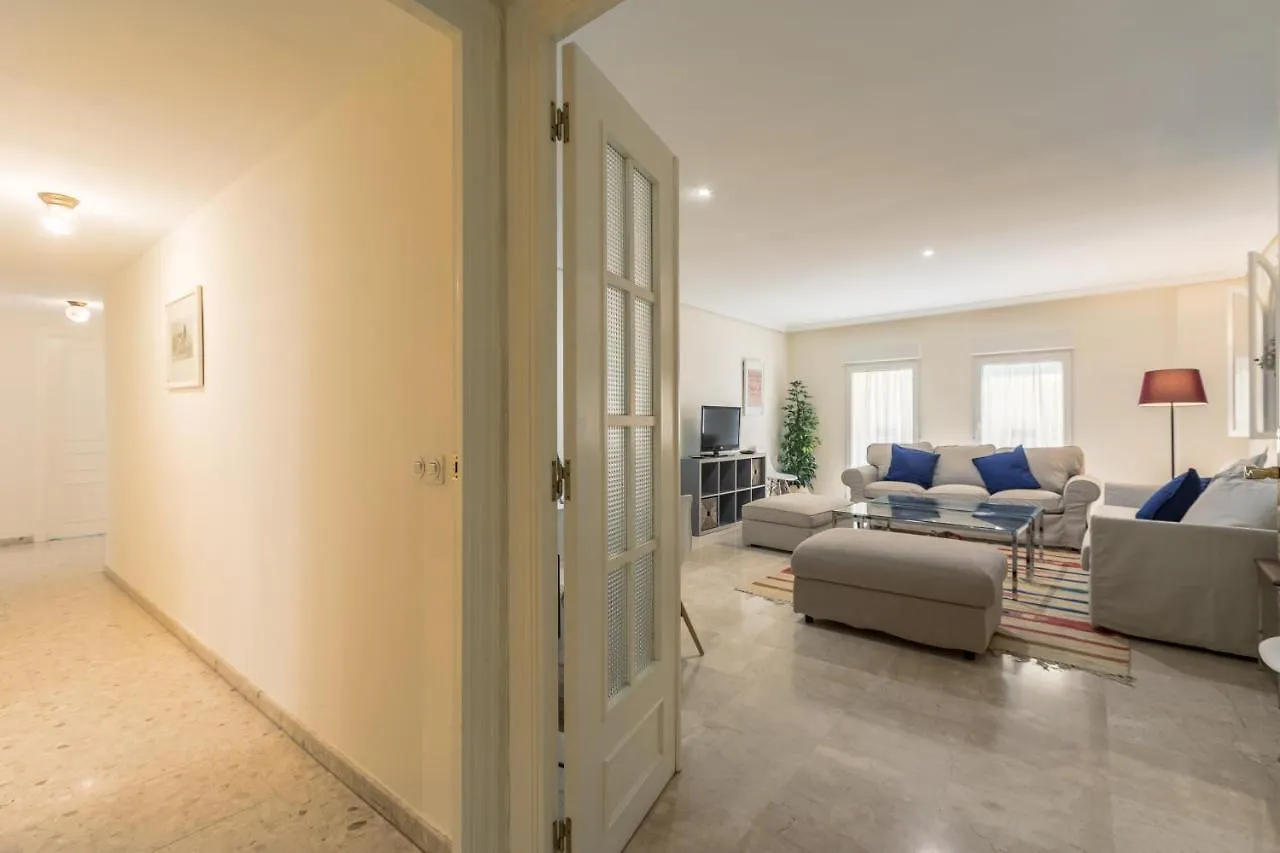 Apartamento Entero De 170M2 A 1 Min De La Catedral Seville Spain