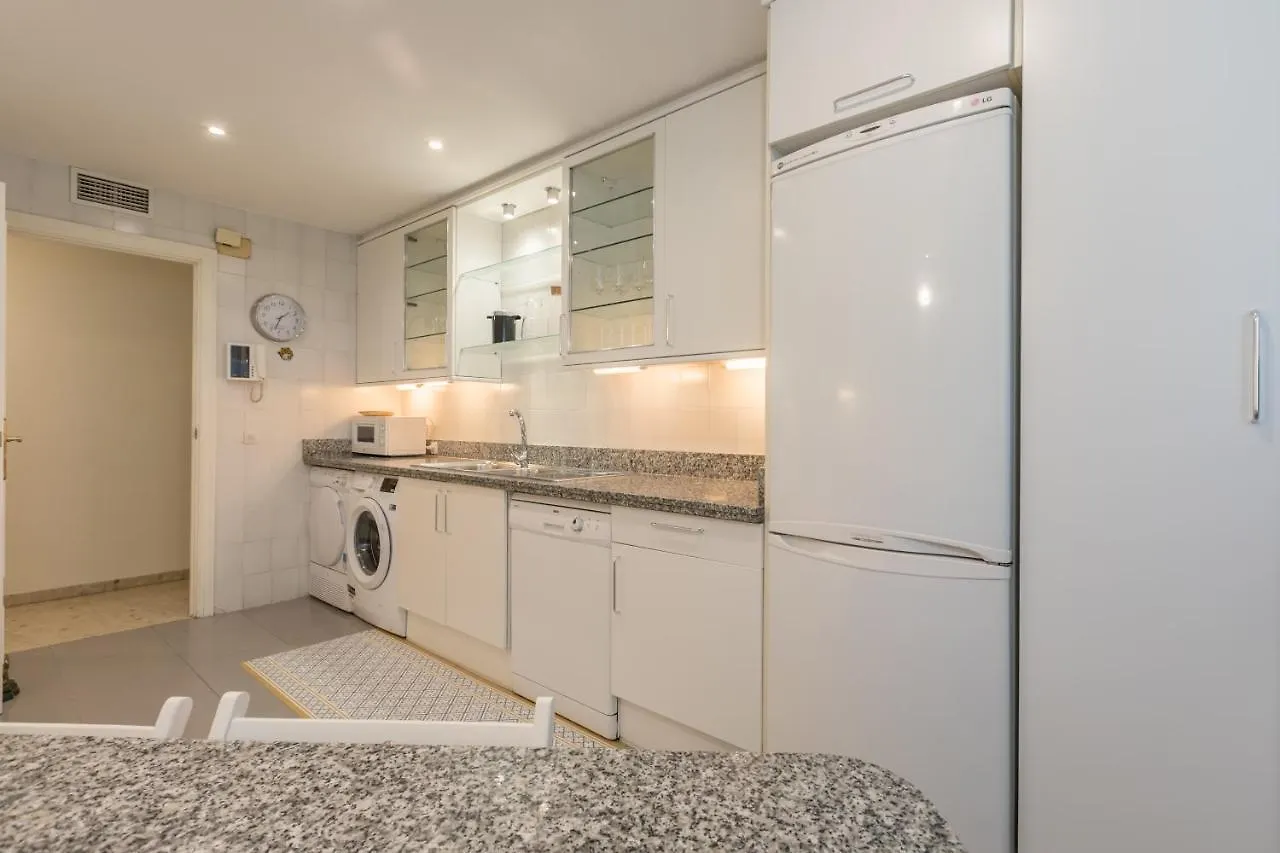 Apartment Apartamento Entero De 170M2 A 1 Min De La Catedral Seville Spain